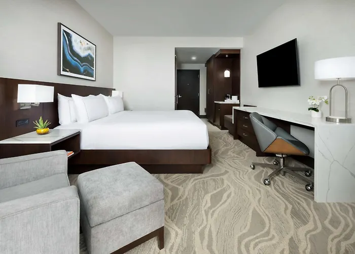Hotel Doubletree By Hilton Downtown Convention Center
